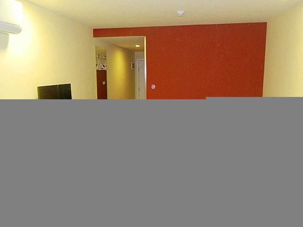 Hanting Express Qingdao Zhongshan Road Екстериор снимка