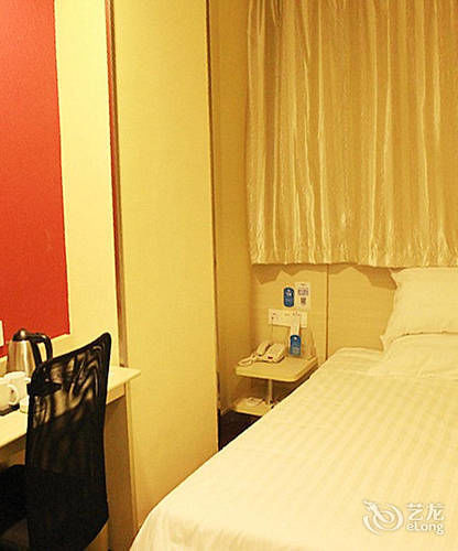 Hanting Express Qingdao Zhongshan Road Екстериор снимка